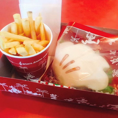 プラザレストランで販売されていたグローブシェイプチキンパオ