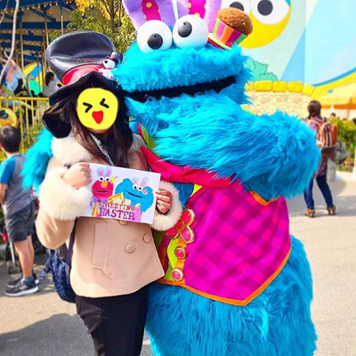 クッキーモンスターとグリーティング