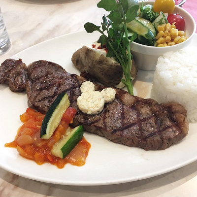 グリルドビーフプレート ライス付き ¥2,880