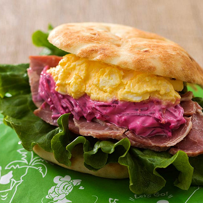 ハンバーガー&サンドイッチ特集：ポークとエッグのサンドウィッチ