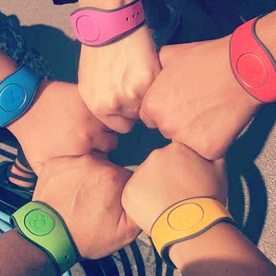 おそろいでつければ絆も深まる