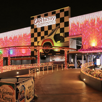 赤が基調のライトアップ