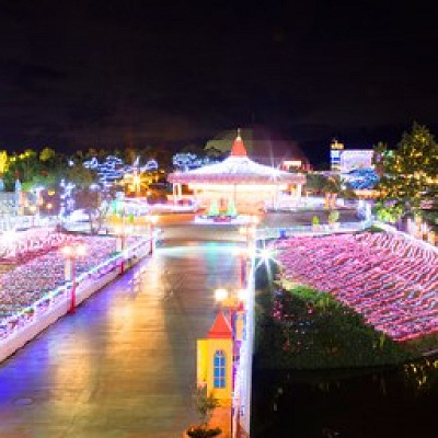 カルセール前のイルミネーション