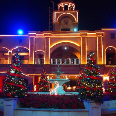 美しいラグーナテンボスのイルミネーション