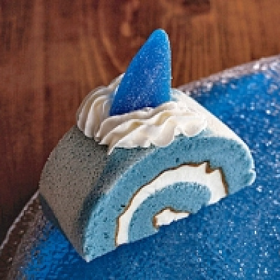 JAWSがくるぞ！ クリームソーダ・ロールケーキ