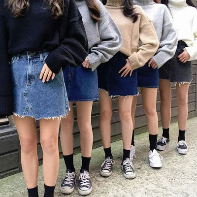 ニット×デニムスカートコーデ