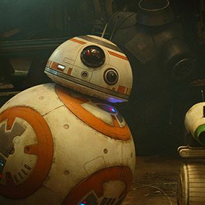 ドロイド「D-O」のフォトポイントを楽しもう