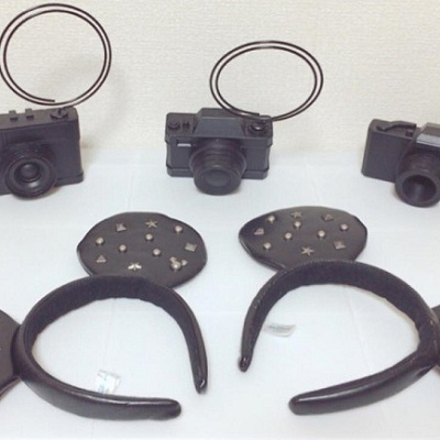 スタッズ付きのミッキー＆ミニーカチューシャ