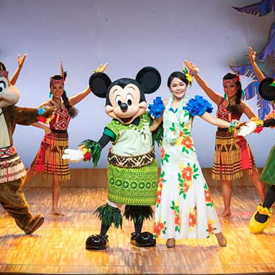 ミッキーのレインボー・ルアウ