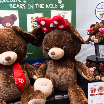 仲良く並ぶモカとプリン