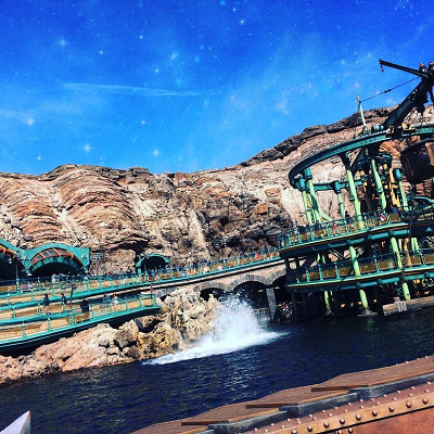 ミステリアスアイランド