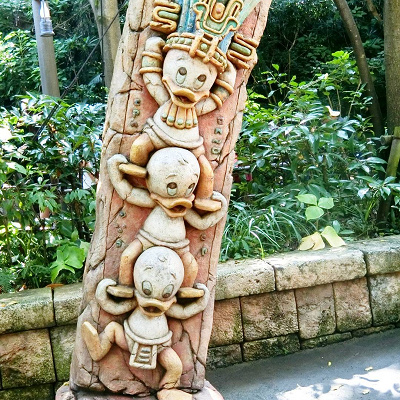 トレイルのオブジェ