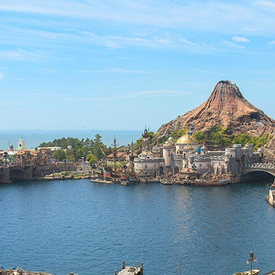 ディズニーシーのハーバーを望む