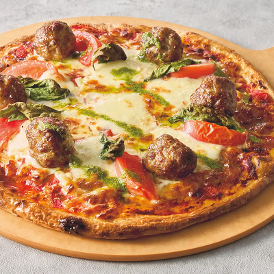 パークサイド・グリル：アンガス牛ミートボール＆モッツァレラチーズ・ピッツァ　