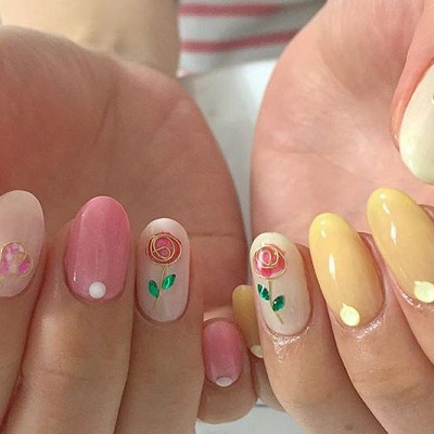 パステルアシンメトリーの美女と野獣ネイル