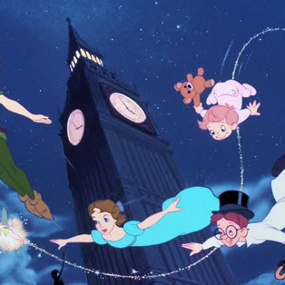 「君も飛べるよ！」のピーターパンたち