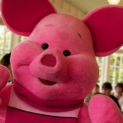 笑顔がかわいいピグレット