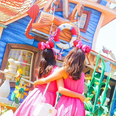 ピンクワンピース