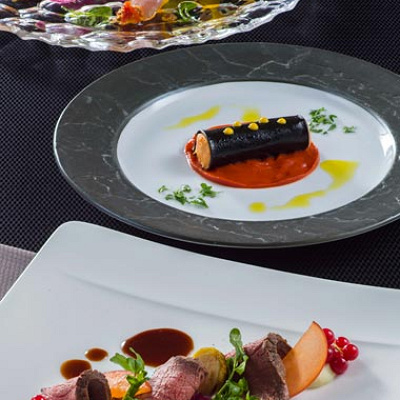 “ピクサー・プレイタイム”ディナーコース（ベッラヴィスタ・ラウンジ）