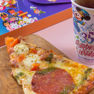 ピッツァ・スモールワールドのスペシャルセット（第1弾）