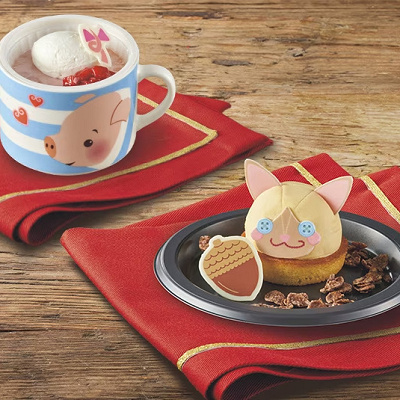 （左）プーギーのストロベリー＆ミルクプリン マグカップ付き