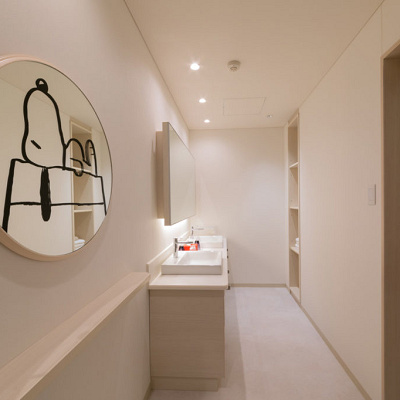 スヌーピーハウスルームのパウダールーム