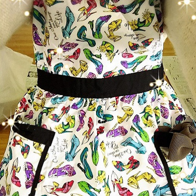 プリンセスヒール柄エプロン