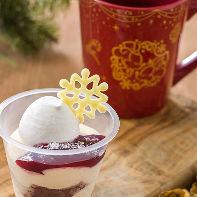 レアチーズケーキ（スーベニアカップ付き）