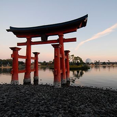 厳島神社の鳥居を再現