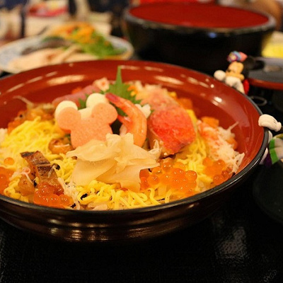 上品な和食メニューが食べられる、れすとらん北齋