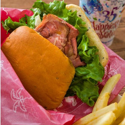 ローストビーフサンド＆フレンチフライポテトセット