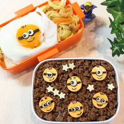 そぼろミニオン弁当