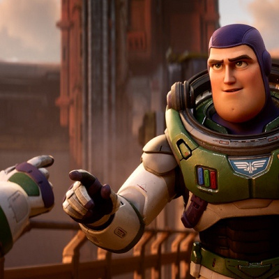 スペースレンジャー《バズ・ライトイヤー》