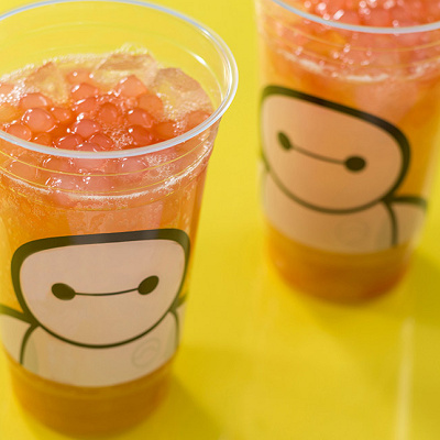 スパークリングタピオカドリンク（ピーチ＆ジャスミンティー）