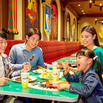 ケーキのついた特別なランチも