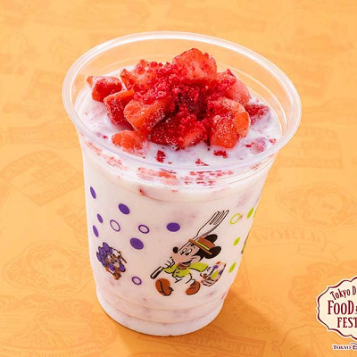 スペシャルソフトドリンク（苺ミルク）