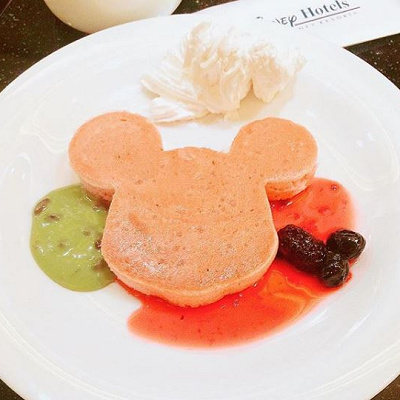 春らしいさくらのパンケーキ