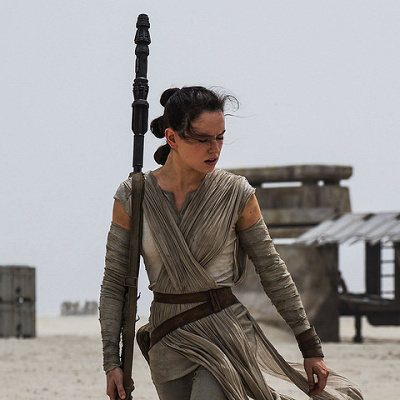 「スター・ウォーズエピソード7」主人公のレイ