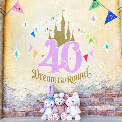 ぬいぐるみと壁画デコレーション