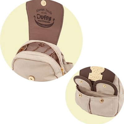 おしゃれなロゴデザイン＆小物が入れられる便利ポケット