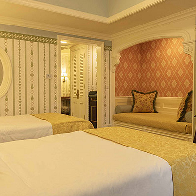 スーペリアアルコーヴルーム