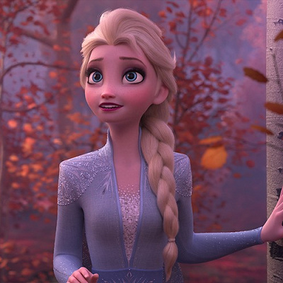 あらすじ③：エルサとアナは魔法の森へ