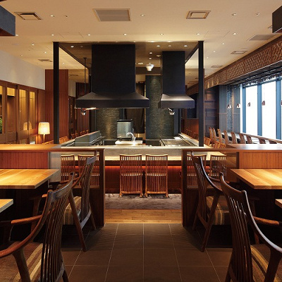 鉄板焼 摩天楼（鉄板焼き/和食）