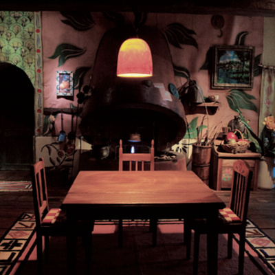 借りぐらしのアリエッティ×種田陽平展で再現されたアリエッティの部屋のダイニング