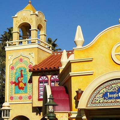 「ジャングル・ブック」が目印