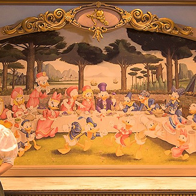 ドナルドとデイジエットが出会うきっかけになったパーティの様子