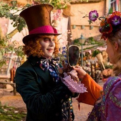 続編は原作『鏡の国のアリス』