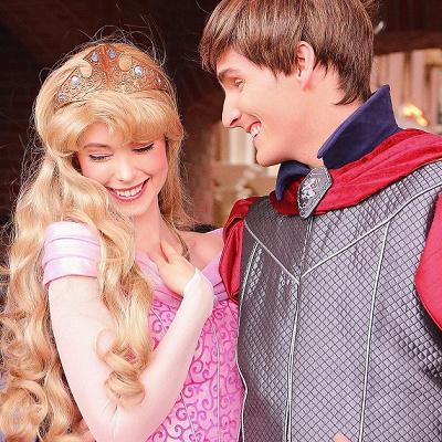 はにかむ姿もとってもかわいい！