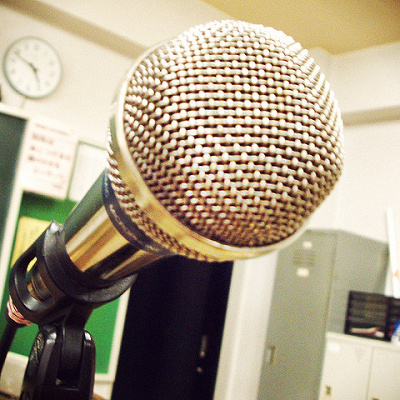 ニューヨーク人気グループの歌い手は…あなた！？