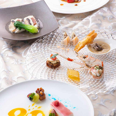 “東京ディズニーシー20周年:タイム・トゥ・シャイン！” ディナーコース